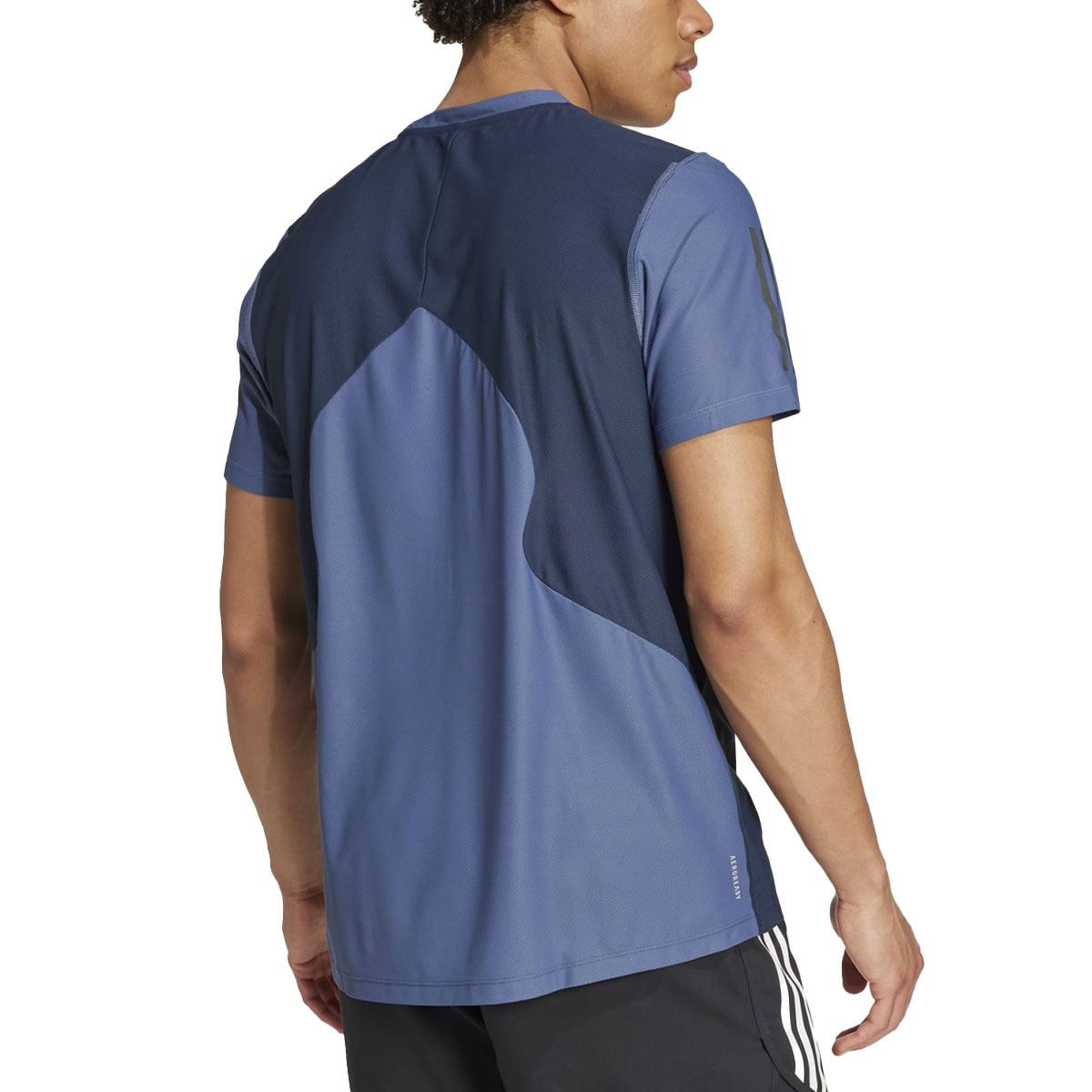 ADIDAS - ON THE RUN COLORBLOCK T-SHIRT