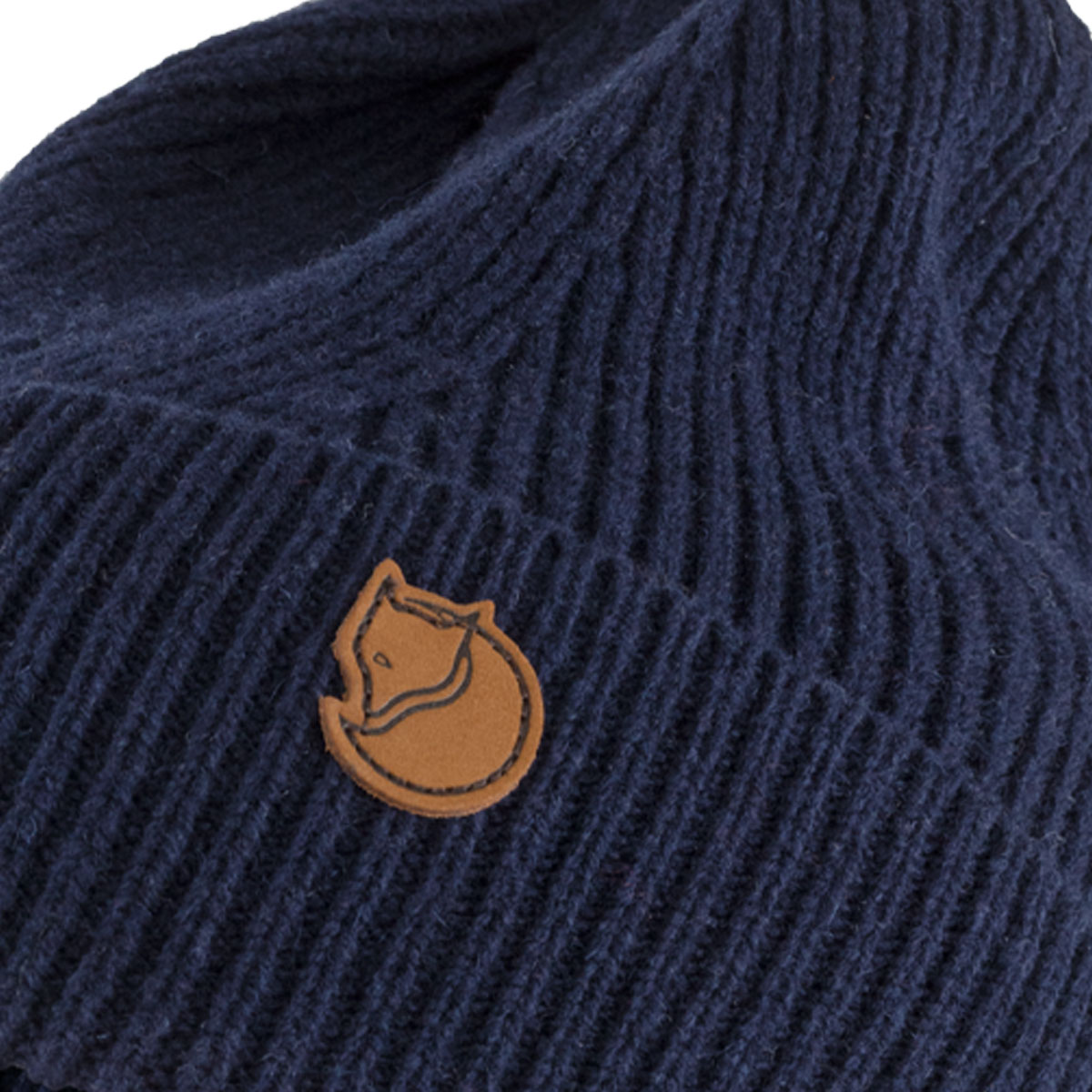 FJALL RAVEN - DIRECTIONAL RIB BEANIE