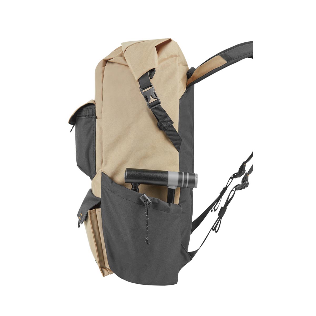 PICTURE - GROUNDS BACKPACK 22 L